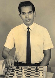Manuel Aaron